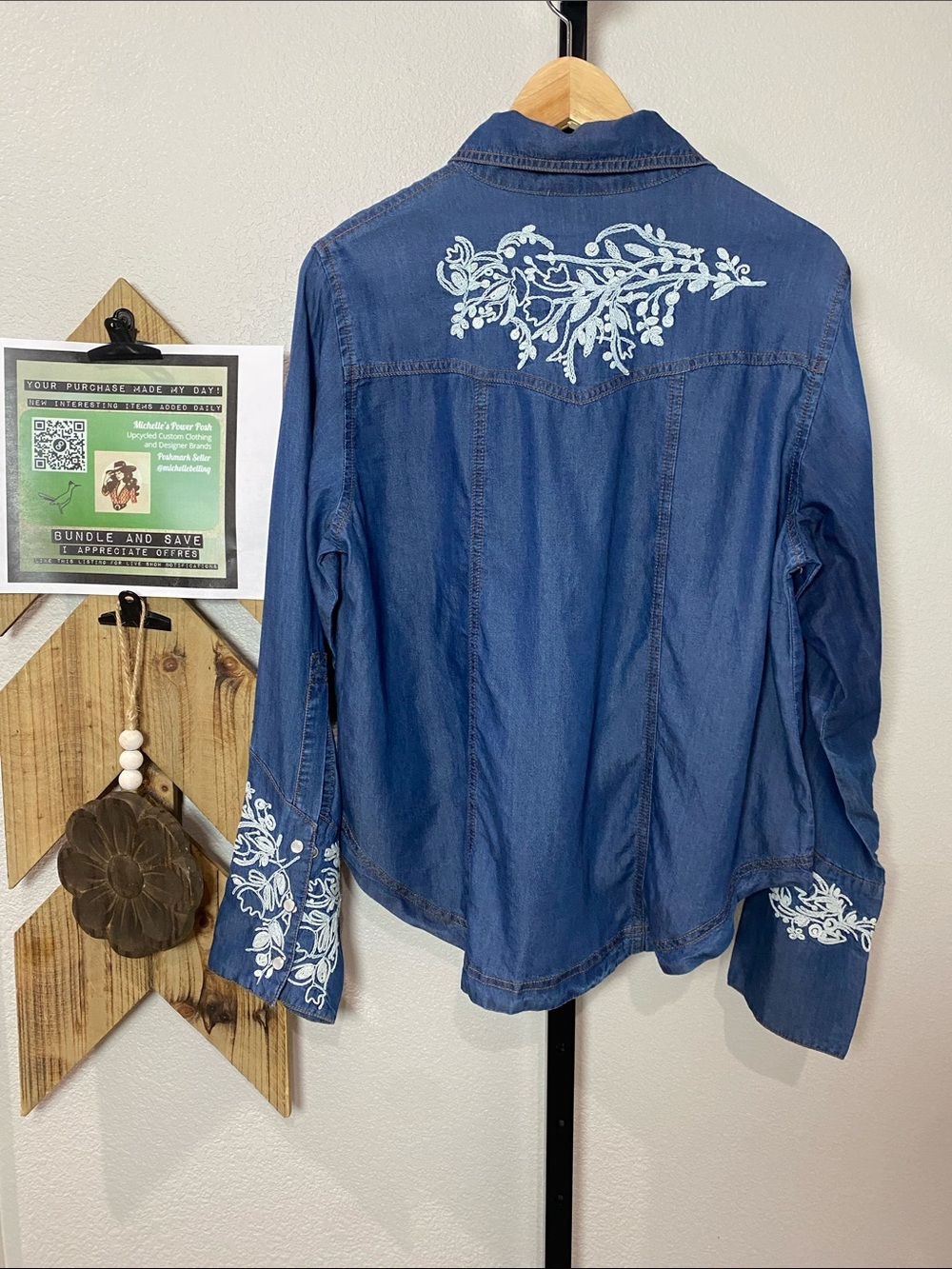 Embroidered Indigo Button-Front Shirt 22ptp 23-25 L sz L 💯%tencel - Picture 2 of 8